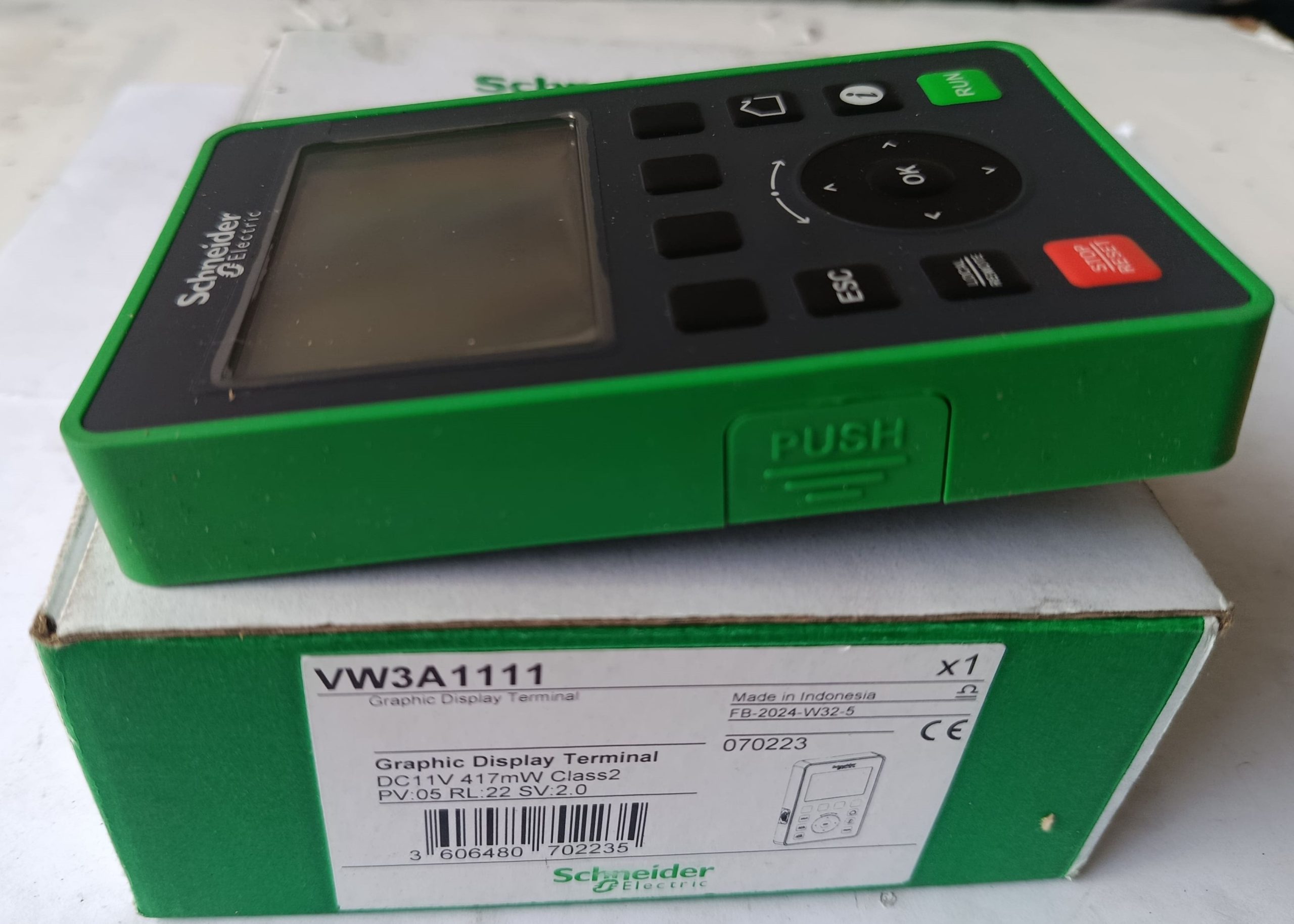 SCHNEIDER ELECTRIC Graphic display terminal VW3A1111 1 SCHNEIDER ELECTRIC Graphic Display Terminal VW3A1111